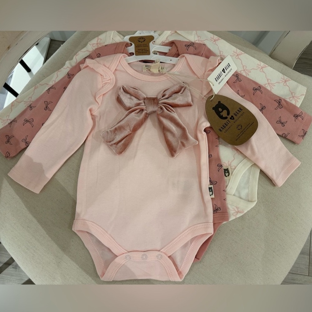💗 6~9 Mth Organic Cotton Pink Bow Pattern Baby Gitl Onesies Pack of 3 NWT
